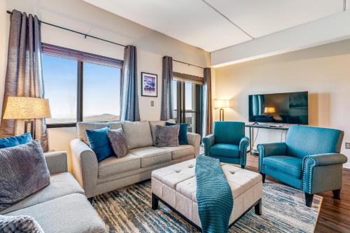 Highland Holiday — 4-Star Luxury Hotel in Banner Elk, United States