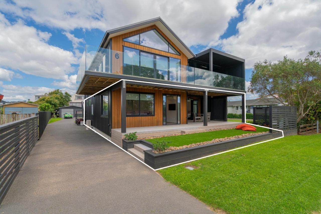 Hosts on the Coast Jewel on Jackman in Whitianga, New Zealand