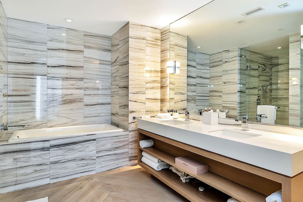 Private Residences at W SoBe by LRMB - photo 25