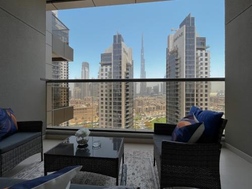 Trophy Sky High Haven Suite — 4-Star Luxury Hotel in Dubai, United Arab Emirates