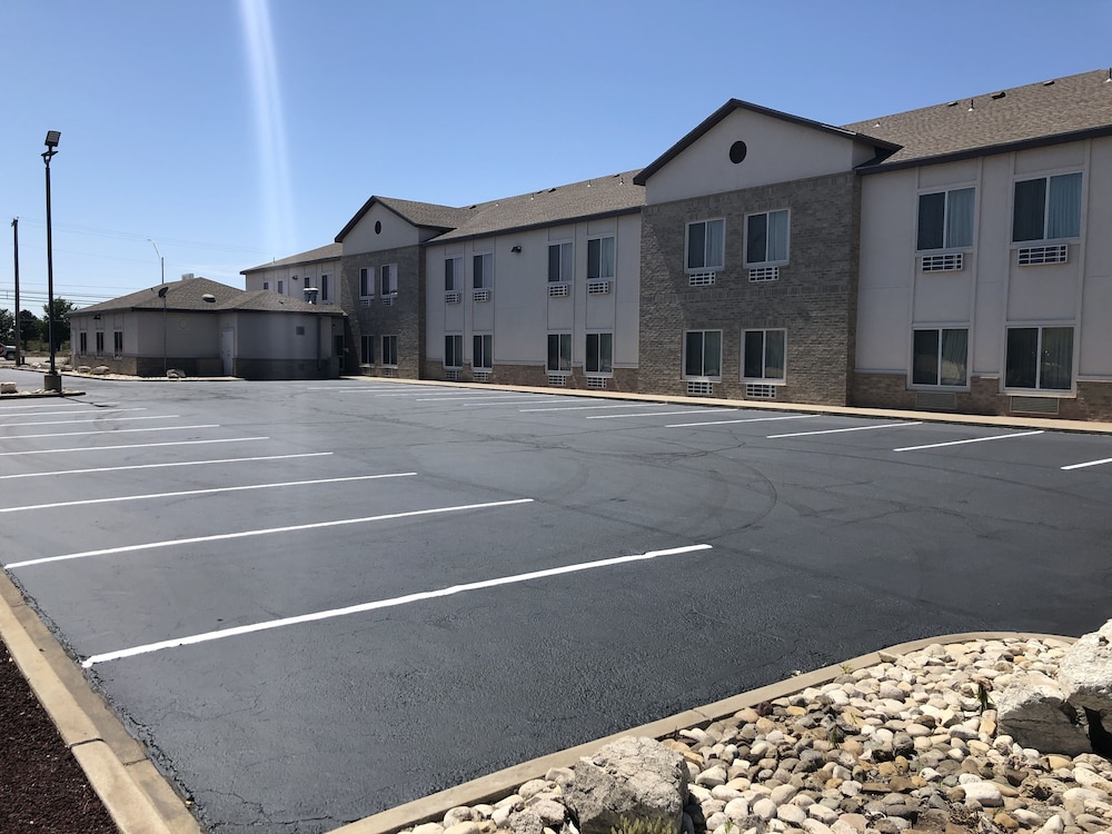 Lea County Inn - photo 38