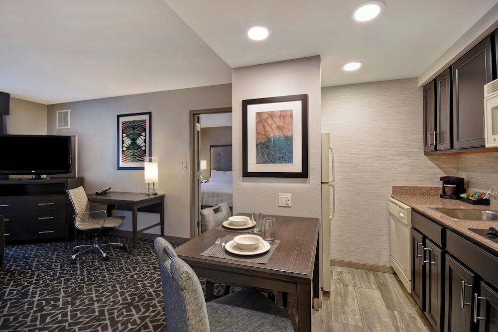 Homewood Suites by Hilton Edgewater NYC Area - photo 21