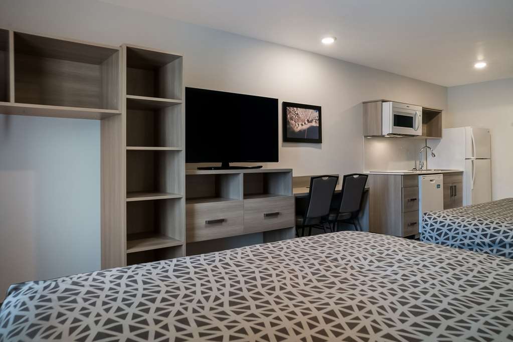 Woodspring Suites Detroit Sterling Heights - photo 10