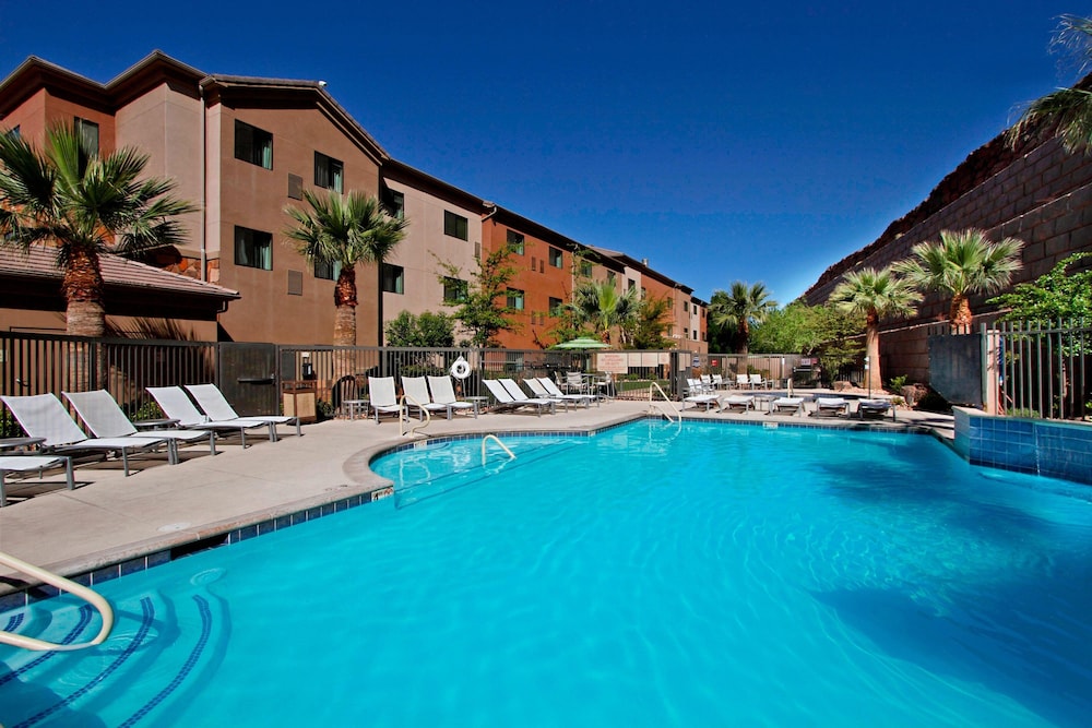 TownePlace Suites by Marriott St. George - photo 15