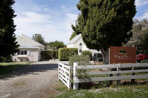The Holy Oaks - last minute hotel in Unknown City