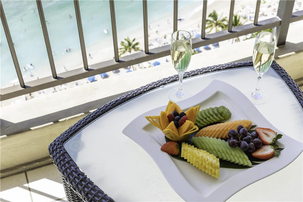 Hyatt Regency Waikiki Beach Resort & Spa - photo 154