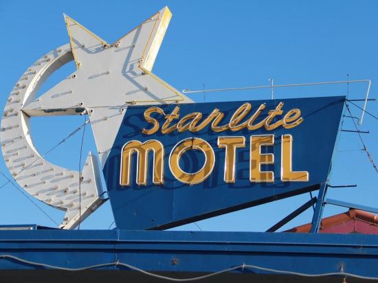 Starlite Motel - photo 4