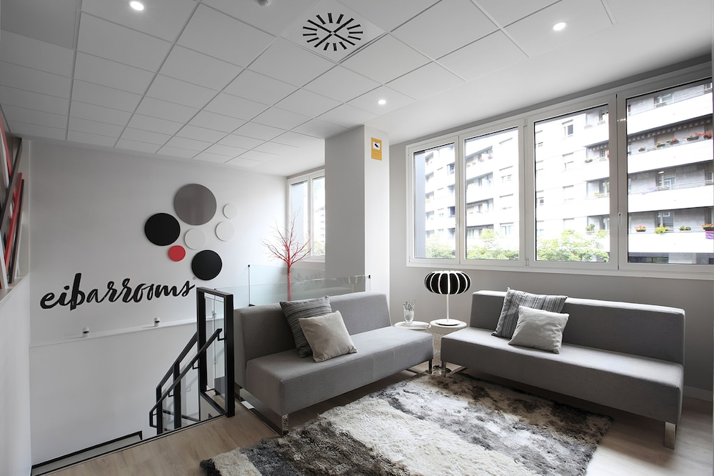 Eibarrooms Auto Check in — hotel in Eibar