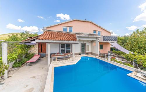 Cozy Apartment In Labin With Wifi — 4-Star Luxury Hotel in Labin, Croatia