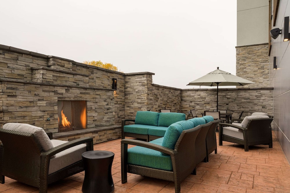 Hyatt House Louisville East - photo 35