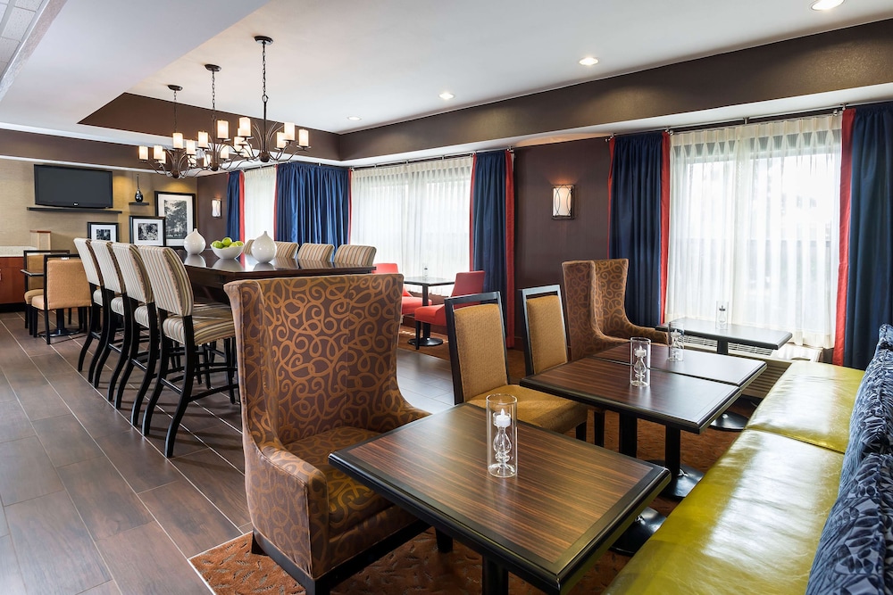 Hampton Inn Mansfield Ontario - photo 3