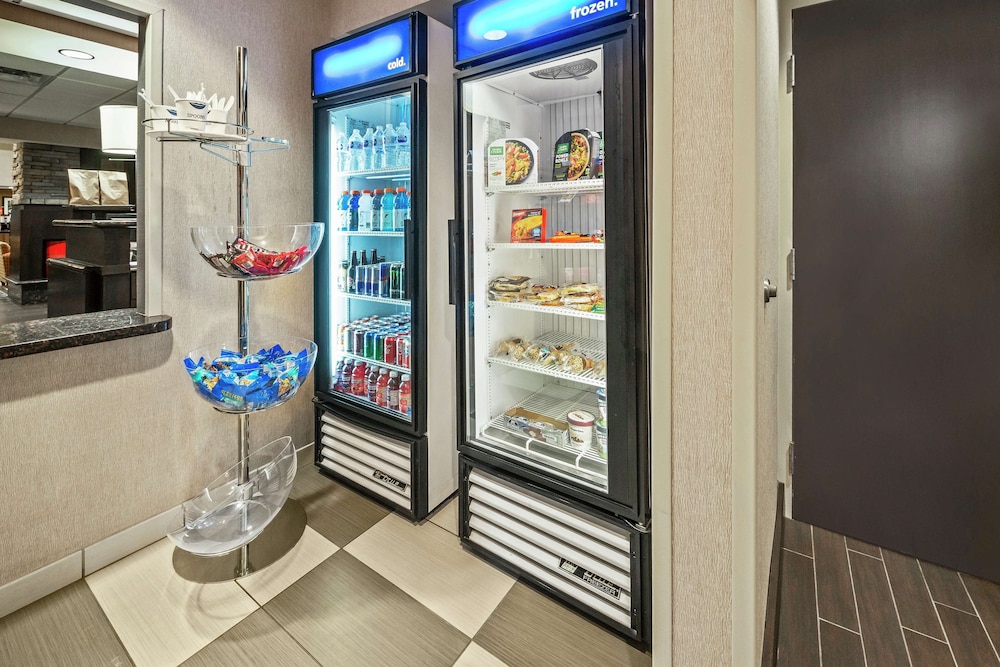 Hampton Inn & Suites Tulsa Catoosa - photo 51