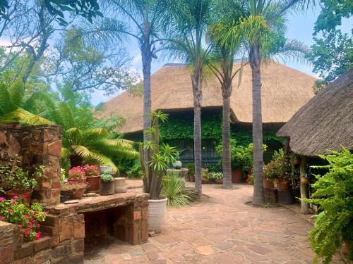 Hermit Hill - carbon neutral hotel in Unknown City