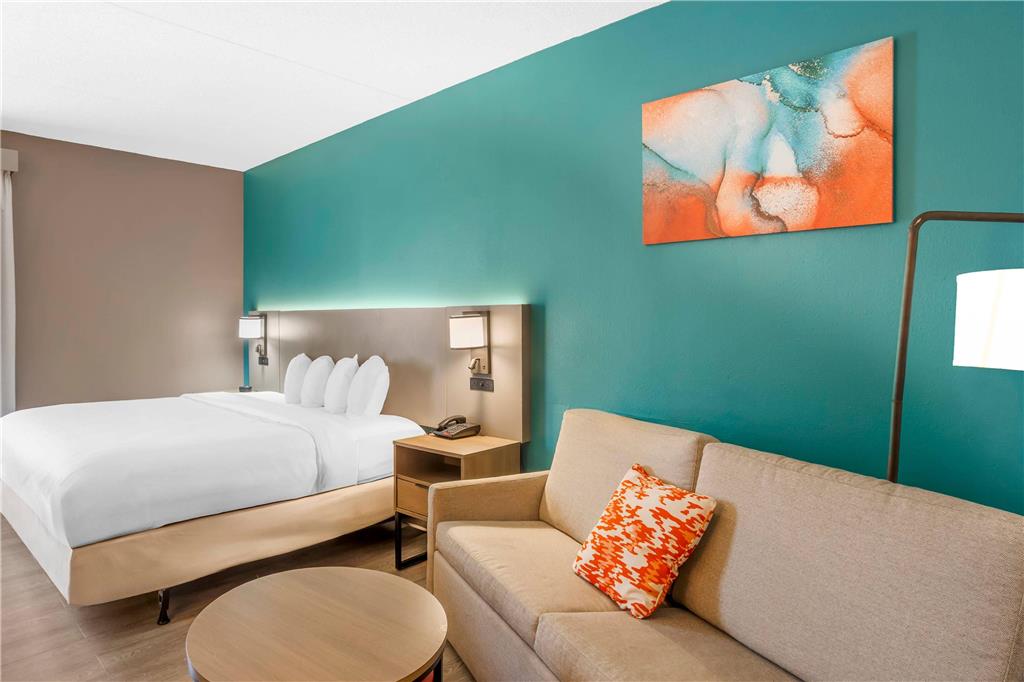 Comfort Inn & Suites Mt. Holly Westampton - photo 19