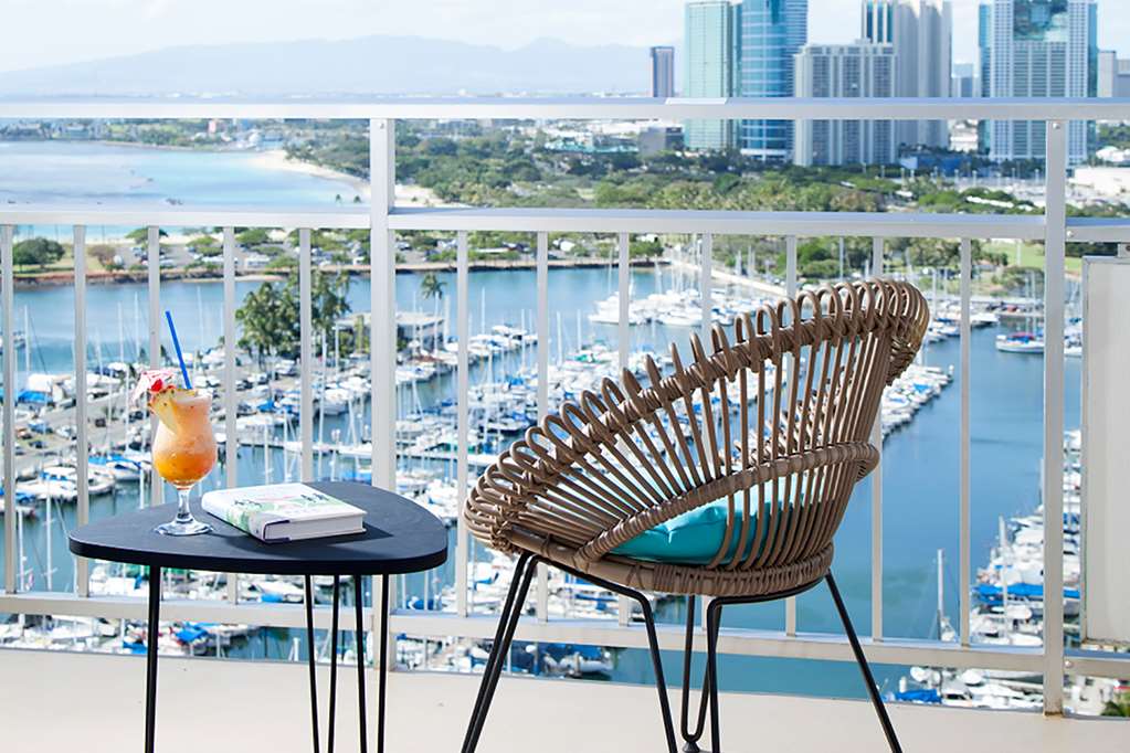 Ilikai Hotel & Luxury Suites - photo 47