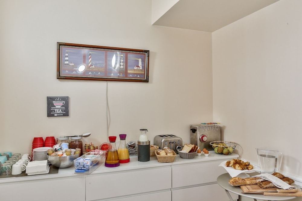 מזון ומשקאות