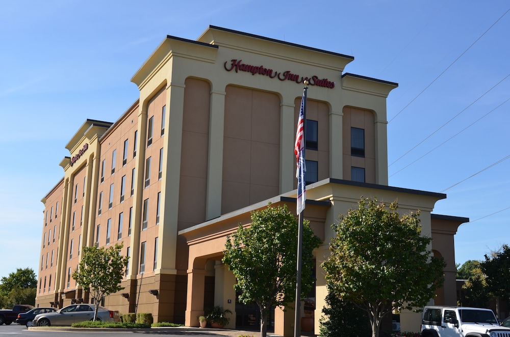 Hampton Inn & Suites Frederick Fort Detrick - photo 42