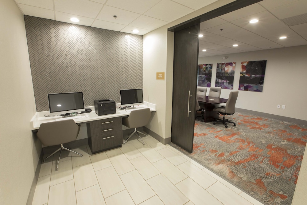 Candlewood Suites McDonough by IHG - photo 40