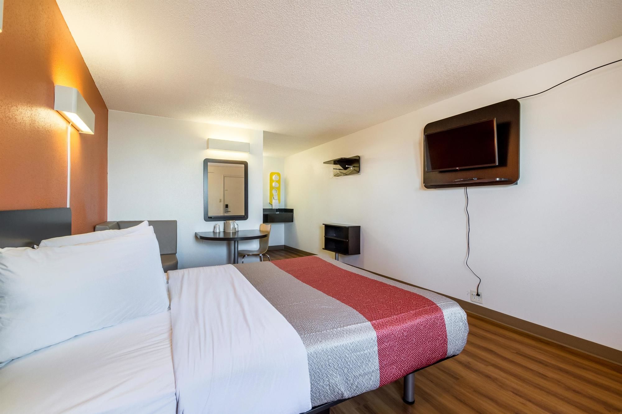 Motel 6 Indianapolis IN South - photo 15
