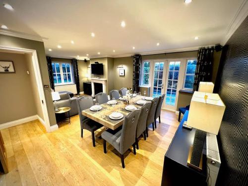 Honey Hill Cottage 4 Bedroom Detached House — 4-Star Luxury Hotel in Cambridge, United Kingdom