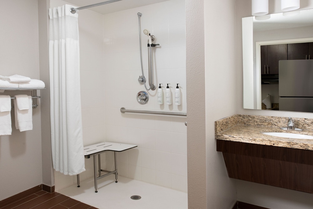 Towneplace Suites Oklahoma City Airport - photo 17