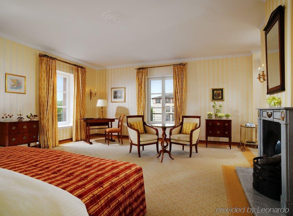 Schloss Reinhartshausen Kempinski in Eltville, Germany