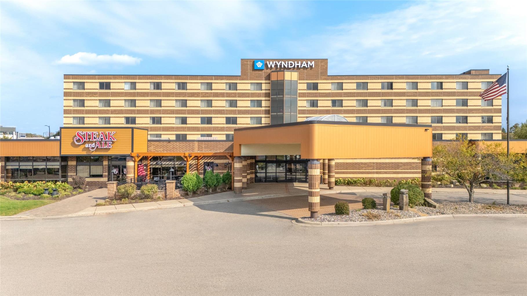 Wyndham Minneapolis South Burnsville — hotel in Burnsville