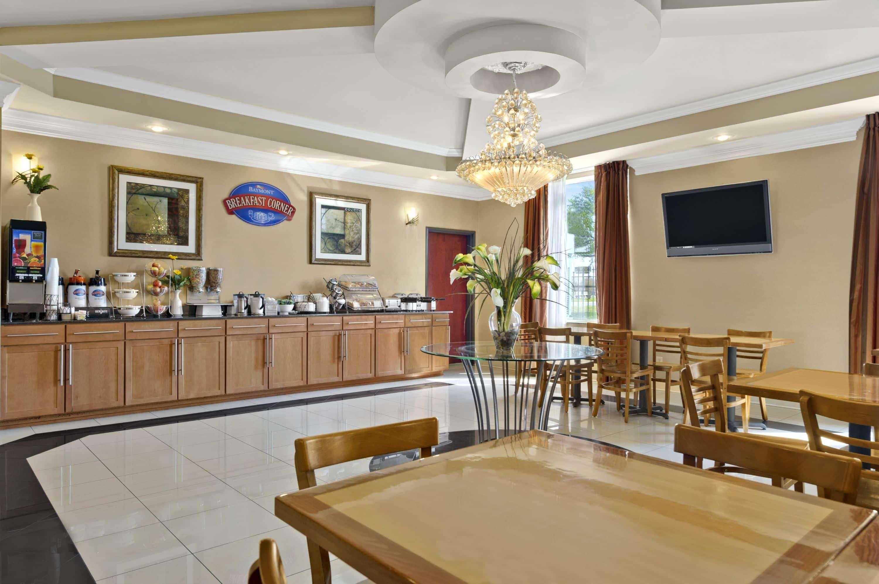 Baymont by Wyndham Marrero - photo 12