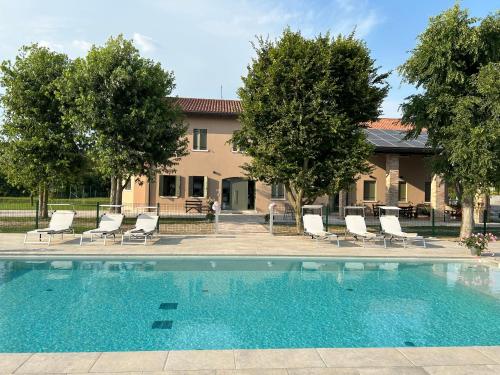 Ca' Barbieri San Dona' Calm and Comfort in the Veneto countryside — hotel in San Dona Di Piave