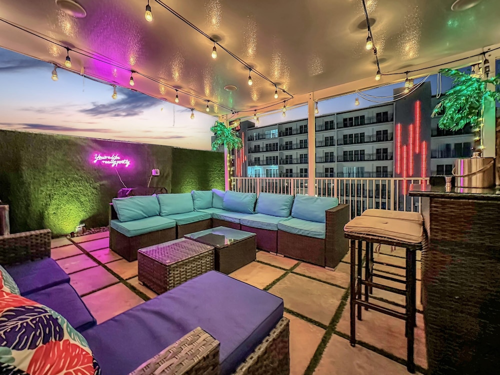Vacay Spot experience Luna Sky 65 TV BAR BBQ SHOWER massage jets music to FL Keys - photo 19
