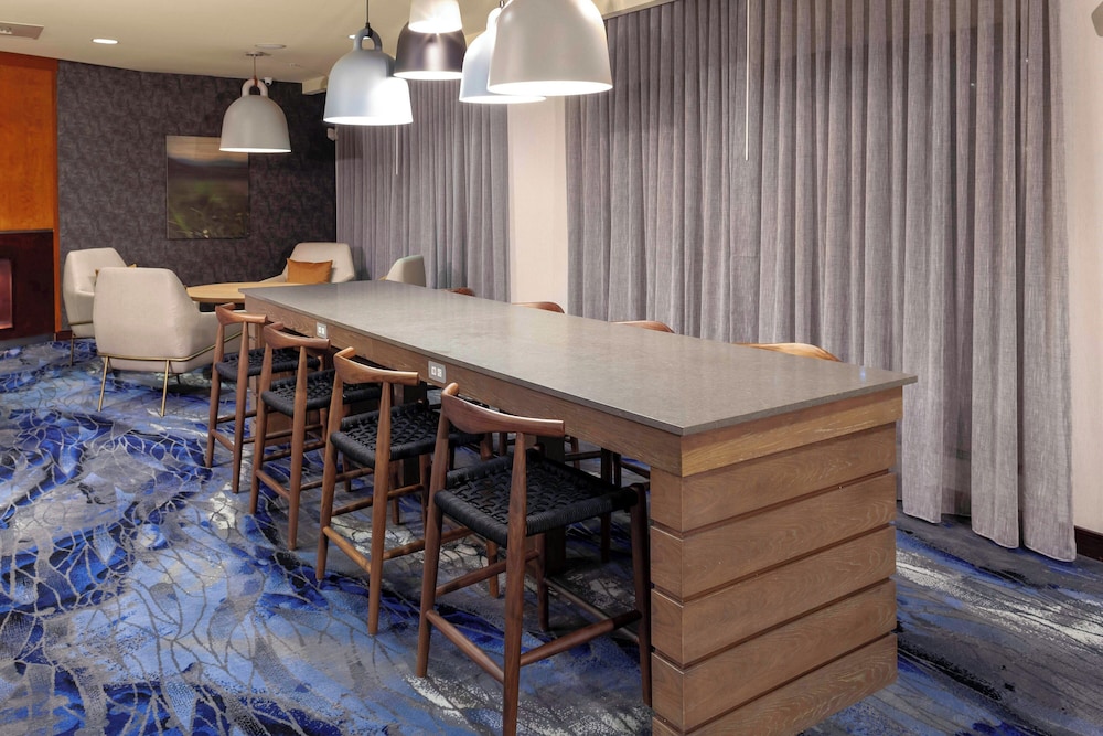 Fairfield Inn & Suites by Marriott Charlotte Matthews - photo 17