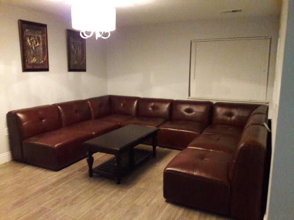 Coalinga Embassy - photo 8