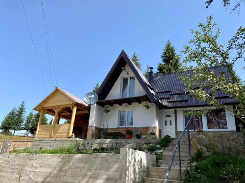 Vikendica Amra i Indir in Travnik, Bosnia and Herzegovina