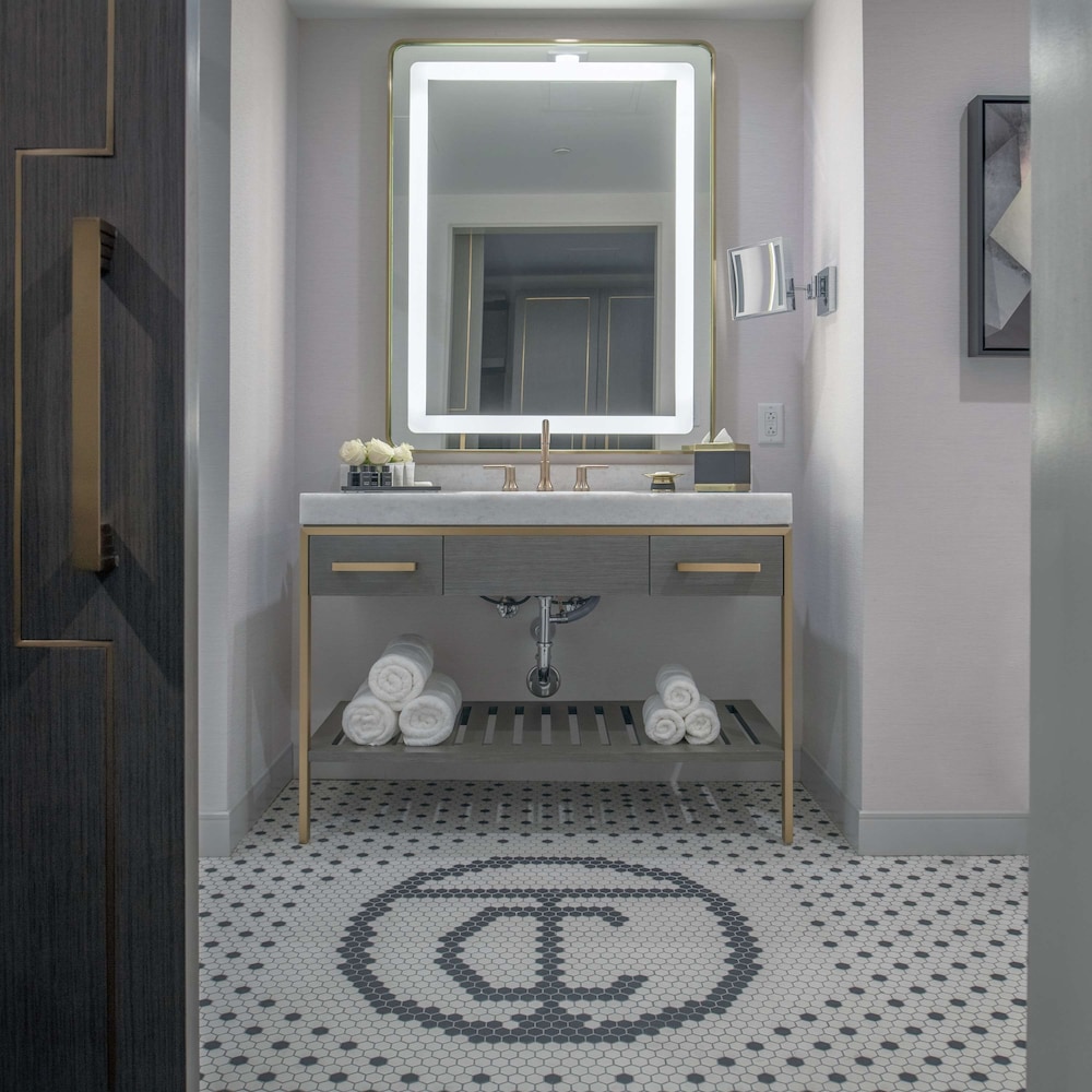 Tulsa Club Hotel Curio Collection by Hilton - photo 38