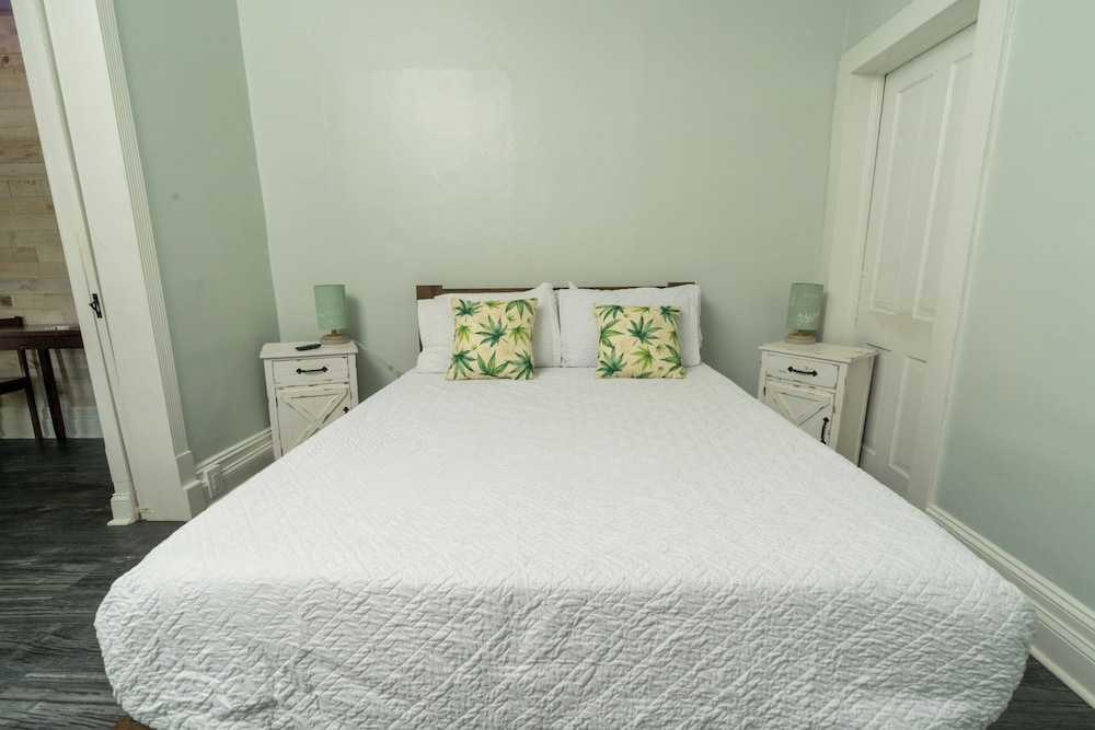 Depot Village - photo 28