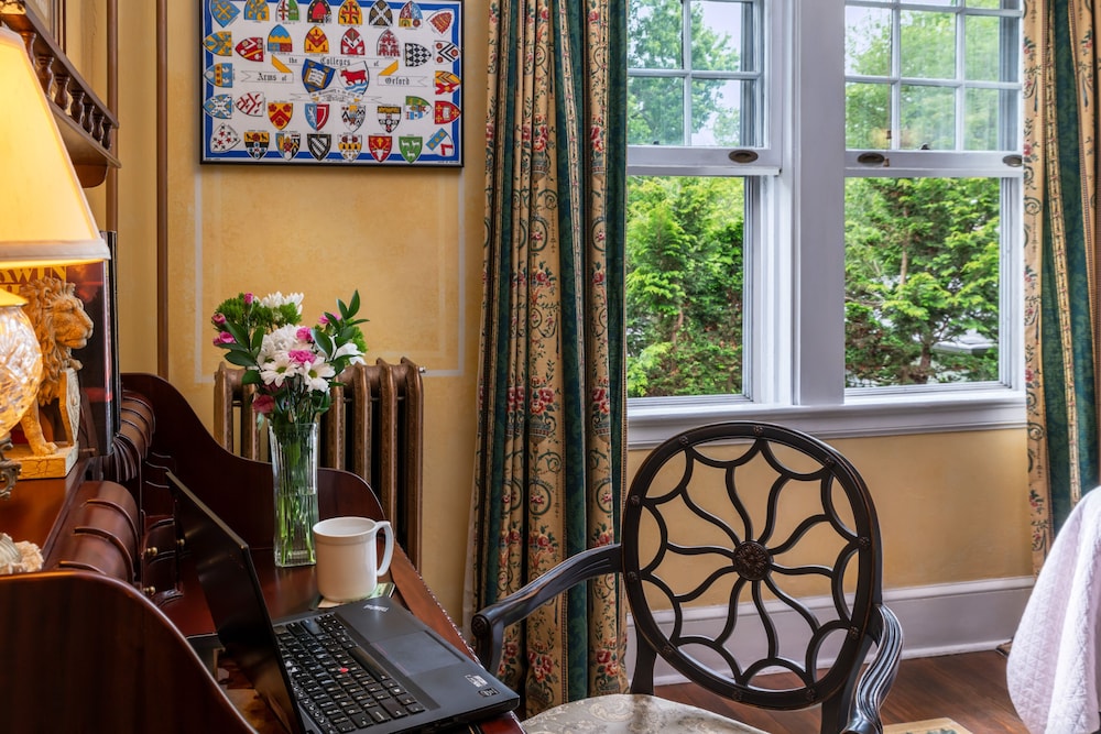 Abbington Green Bed & Breakfast Inn - photo 36