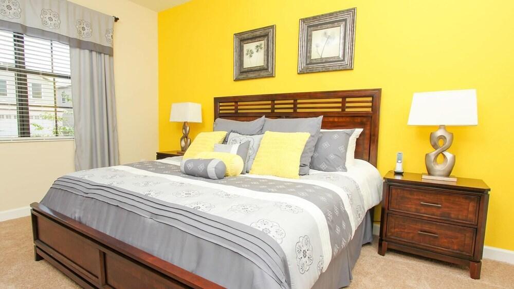 Hotel 1424 Thunderbird Road - photo 15