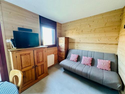 Studio Vue Montagne a 200m Des Pistes - last minute hotel in Unknown City