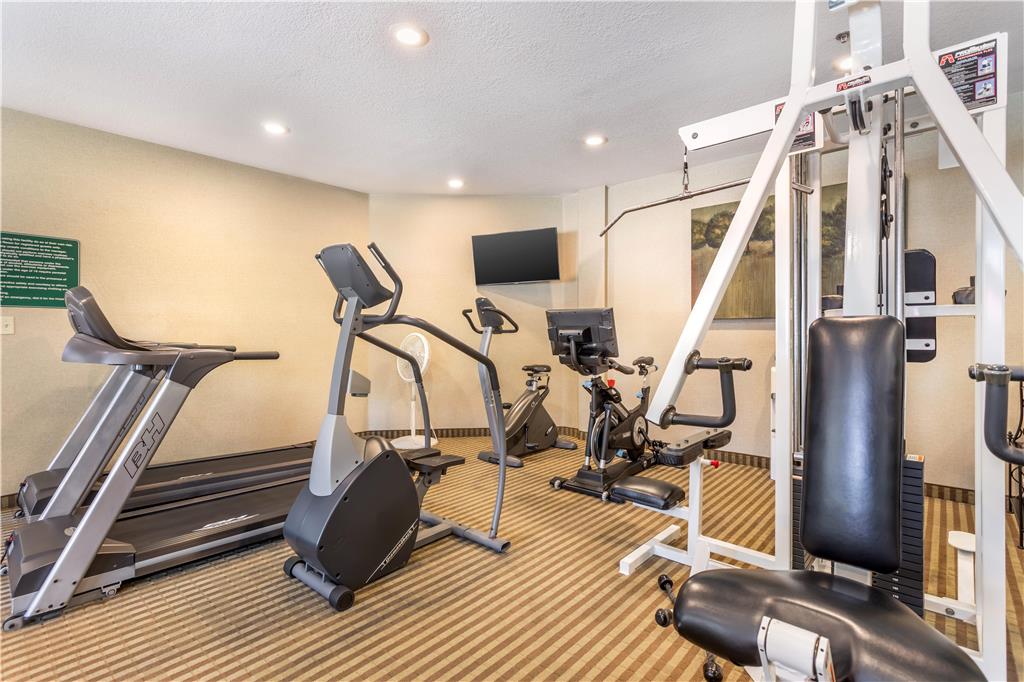 Best Western Plus Valdosta Hotel & Suites - photo 10