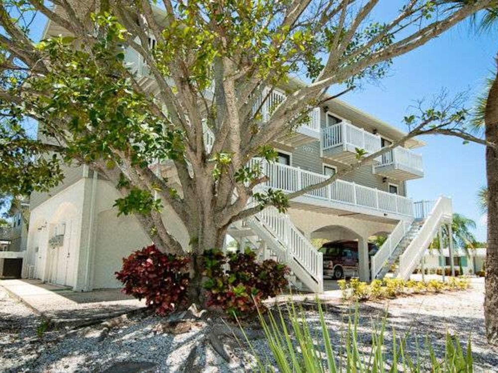 Fountain Head 5 — 4-Star Luxury Hotel in Holmes Beach, United States