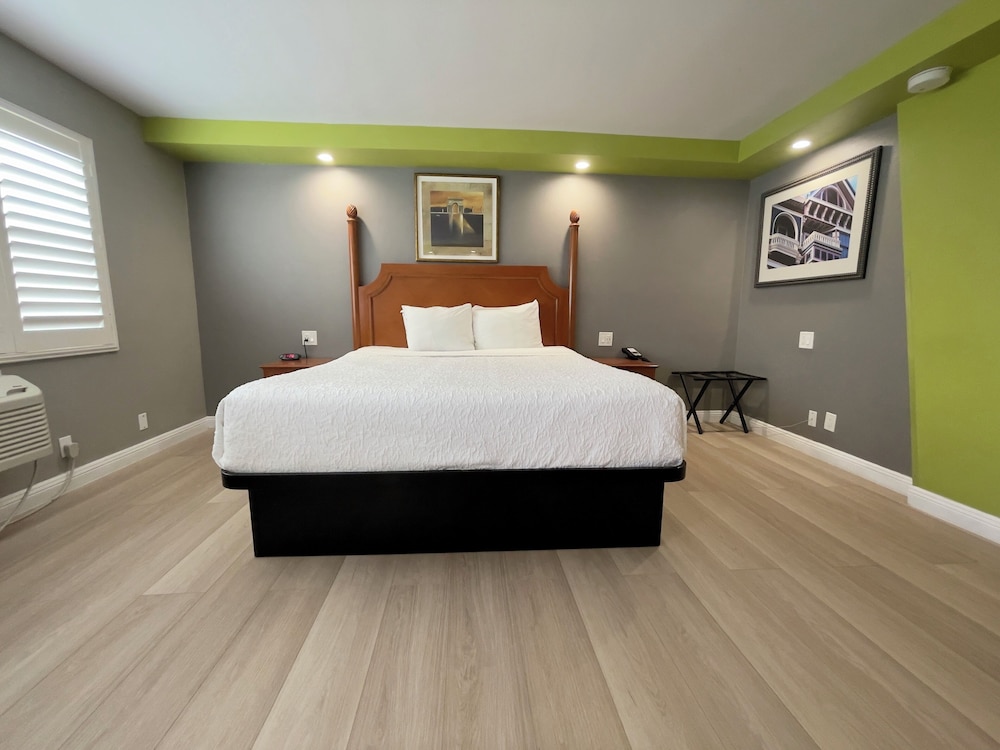The SeaScape Inn - photo 14