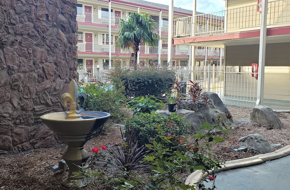 Red Roof Inn Kenner New Orleans Airport NE - photo 20