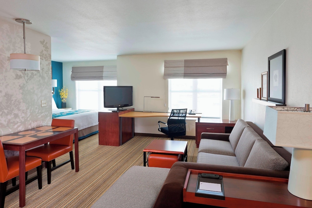 Residence Inn Bismarck North - photo 7