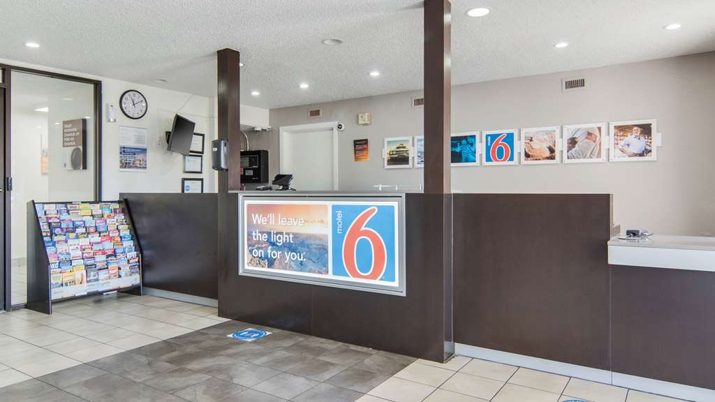Motel 6 Addison TX Dallas - photo 31