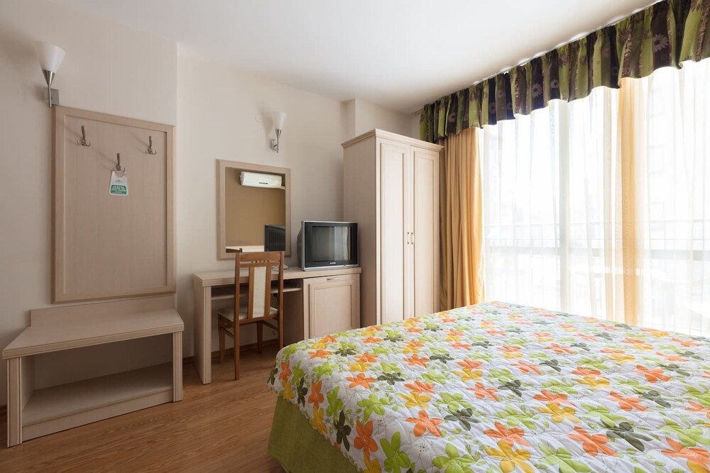 Cosy Studio with Kitchen & Balcony — Nesebar — photo 3