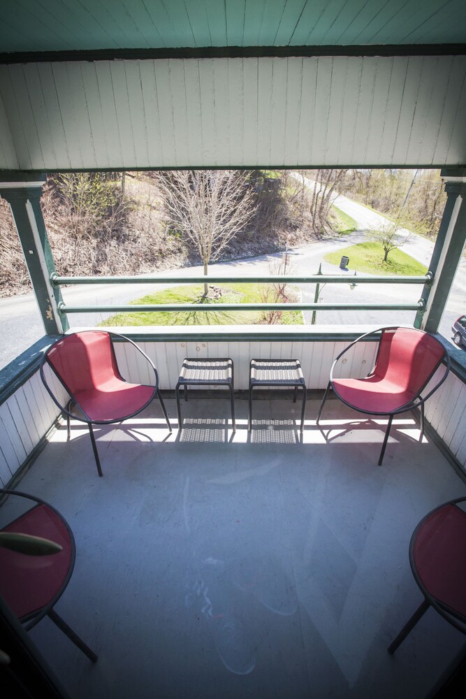 Mt. Philo Inn - photo 77