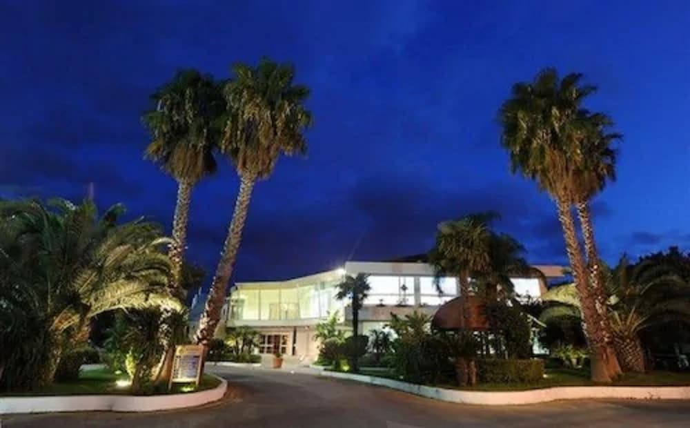 Villa Orchidea — 4-Star Luxury Hotel in Vittoria, Italy
