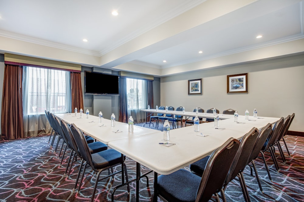 Holiday Inn Express Hotel & Suites Raceland Highway 90 by IHG - photo 37
