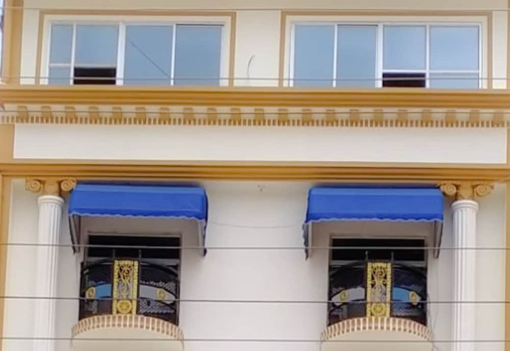 Hotel Tara Tower — hotel in Nawada