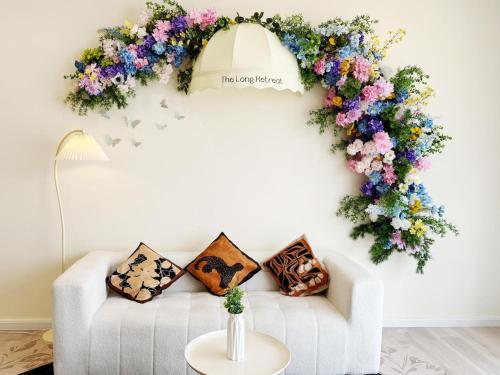 The Floral Retreat N3w Cozy High floor Beacon Executive Suite — 4-Star Luxury Hotel in George Town, Malaysia